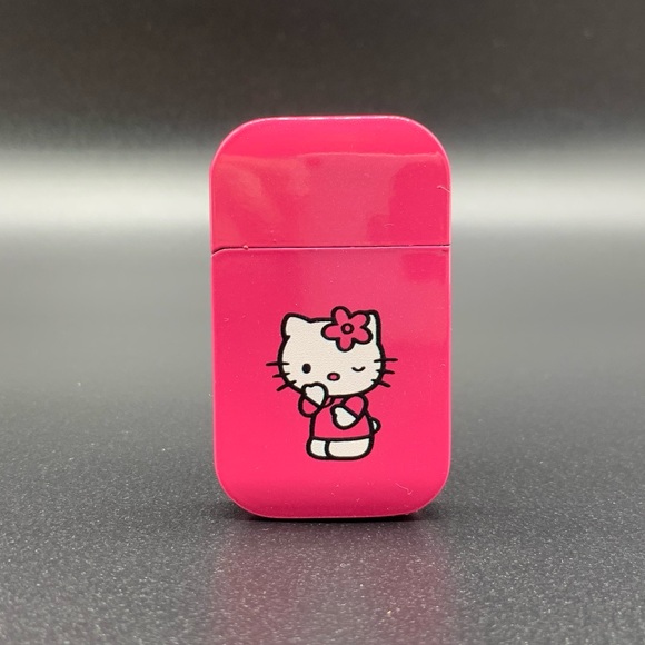 COPY - Hello Kitty jet lighte r and hello kitty cigarette…case - Picture 6 of 7